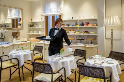Monte Cenci Hotel - image 1