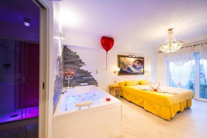 Suites Roma Tiburtina Elegance - image 11