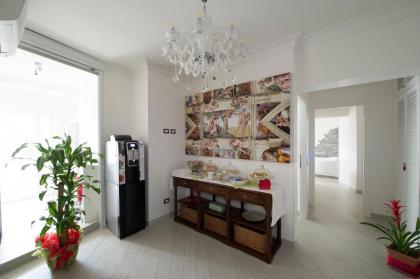 Suites Roma Tiburtina Elegance - image 20