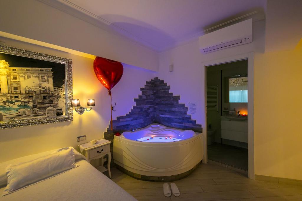 Suites Roma Tiburtina Elegance - image 6