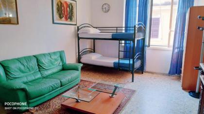 HostelRoma - image 10