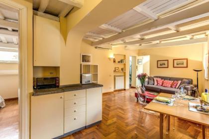 Trastevere Attic with Terrace - image 20