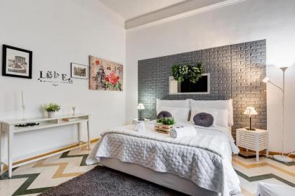 Living Rome Repubblica apartment - image 12