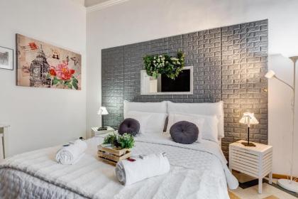 Living Rome Repubblica apartment - image 13
