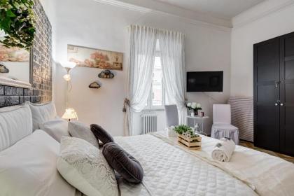Living Rome Repubblica apartment - image 8