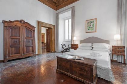Ancient Palace In Downtown Rome - image 14