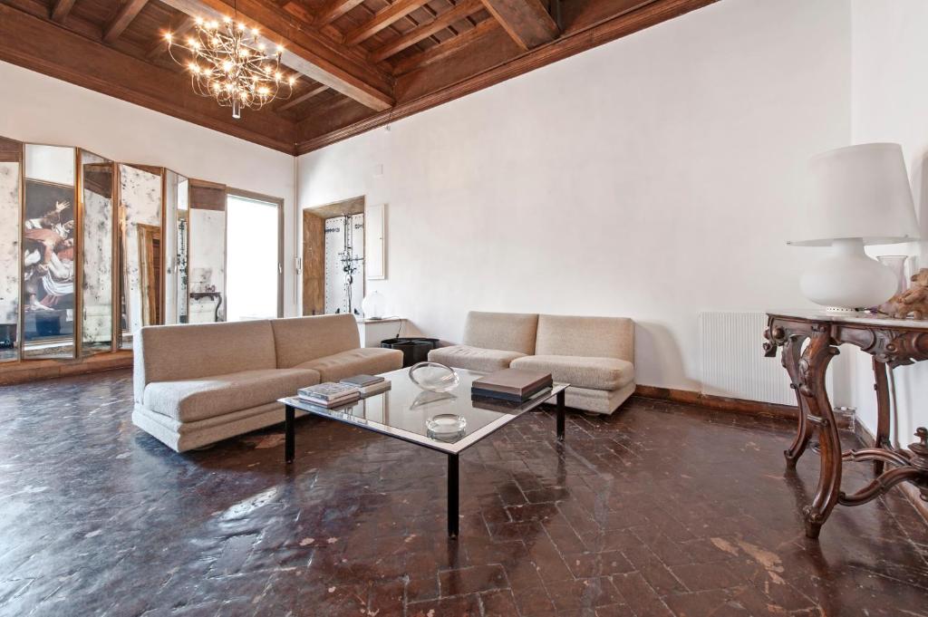 Ancient Palace In Downtown Rome - image 5