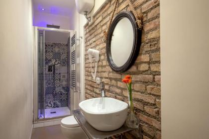 Spagna Secret Rooms - image 10