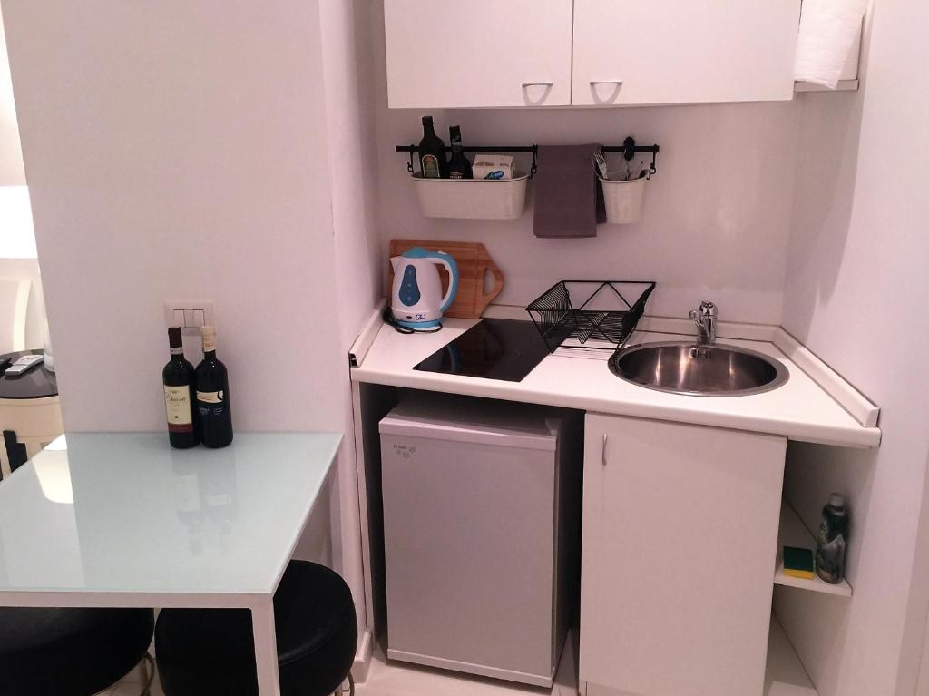 Aureliana Apartments - image 3