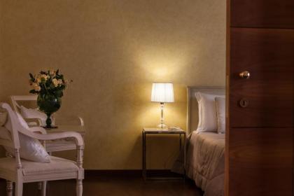 Prestigious Apartment Piazza Navona - image 9