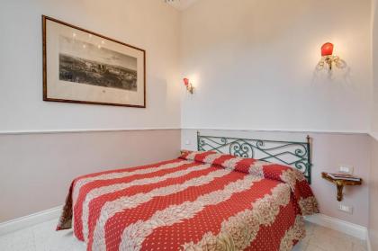 Rome Charming Suites - image 13