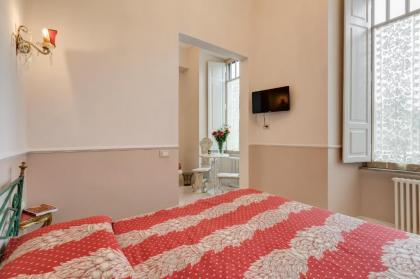 Rome Charming Suites - image 15