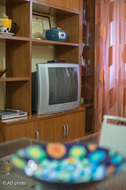 Homesuitehome - image 1