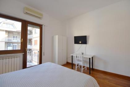Nice & Warm Rooms - image 16