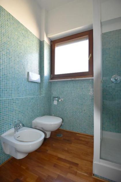 Nice & Warm Rooms - image 3