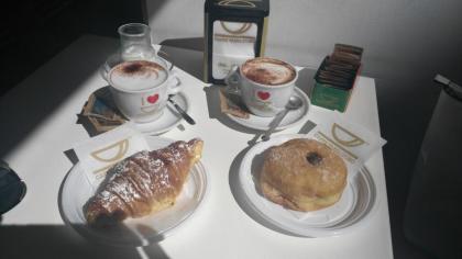 A 2 Passi Dai Musei Luxury Guest House - image 19