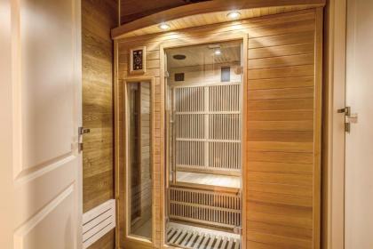 Charme Spagna Boutique Hotel - image 12