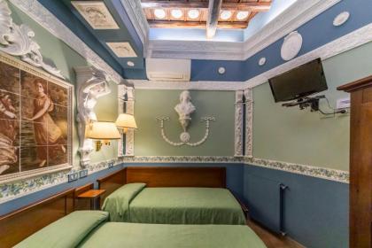 Hotel Barrett - image 7