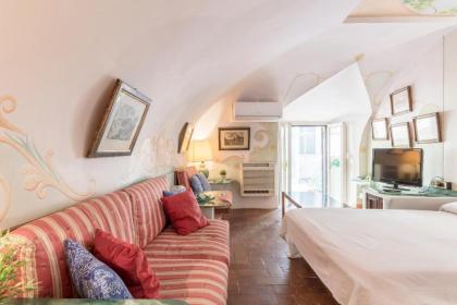 Piazza Colonna Apartment - Charme Homes - image 13
