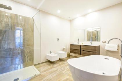 RHS Rienzo Suites - image 12