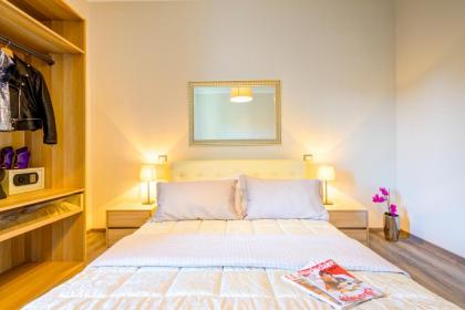 RHS Rienzo Suites - image 20
