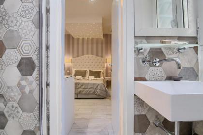 Relais Vatican Secret - image 13