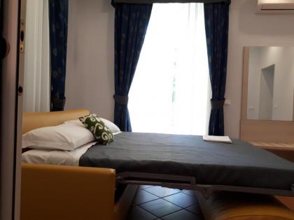Clodio Rooms - image 15