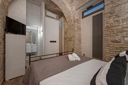 White flat Rione Monti - image 3