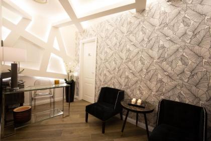 Spagna Boutique - image 12