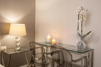 Spagna Boutique - image 8