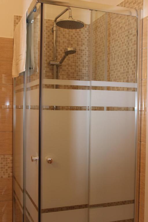 VMH Vatican Modern House - image 3
