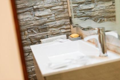 Lorenz Suites - image 20