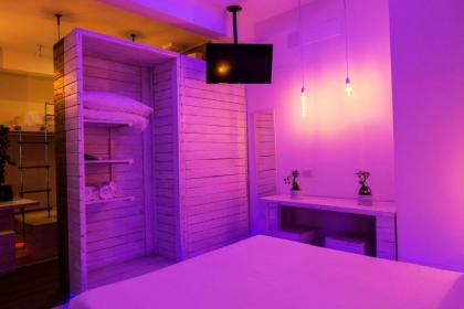 My Tiny Home - image 12