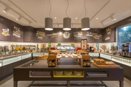 Hampton by Hilton Rome East - image 15