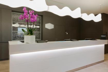Hampton by Hilton Rome East - image 2
