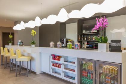 Hampton by Hilton Rome East - image 4