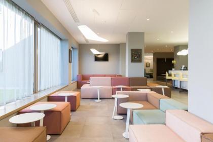 Hampton by Hilton Rome East - image 8