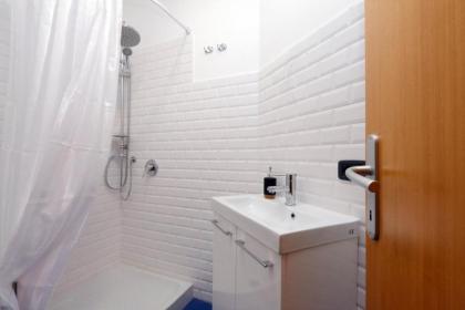 Monti Central Apartment - image 27