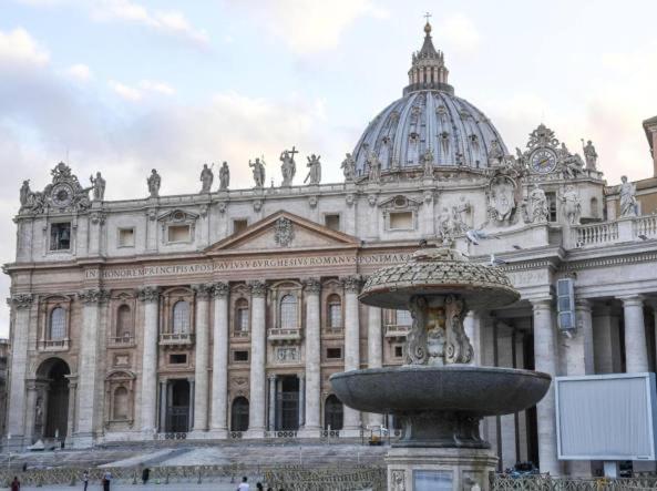 Vatican House - image 2