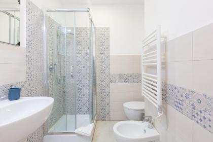 The Regal Suite - image 15