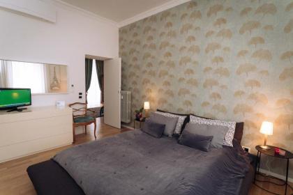 Duke's Apartment - image 13