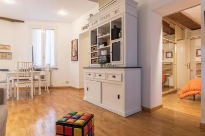 Penthouse with Terrace in the Heart of Rome - image 12