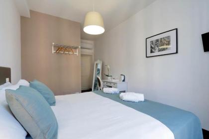 Midnight in Rome Guest House - image 17