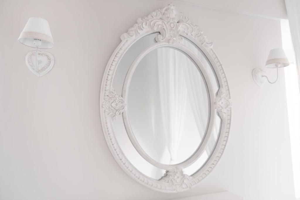 Pantheon Luxury House - image 4