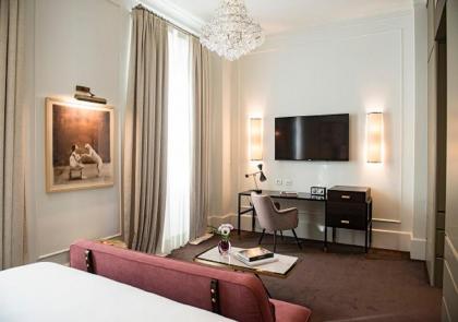 Hotel Vilòn - Small Luxury Hotels of the World - image 18