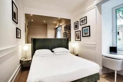 The Shire Hotel - image 11