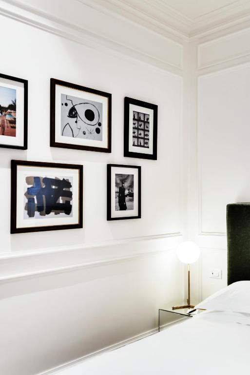 The Shire Hotel - image 4