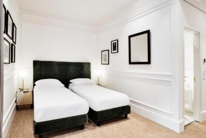 The Shire Hotel - image 6