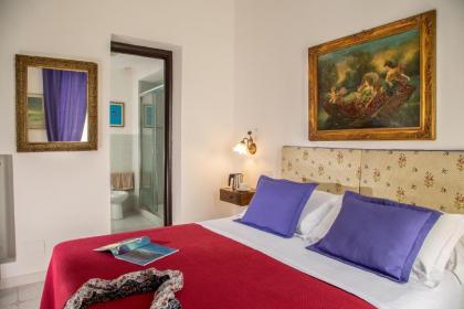 Roma Central Guest House - image 9