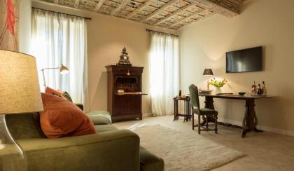 Palazzo Caruso - image 10